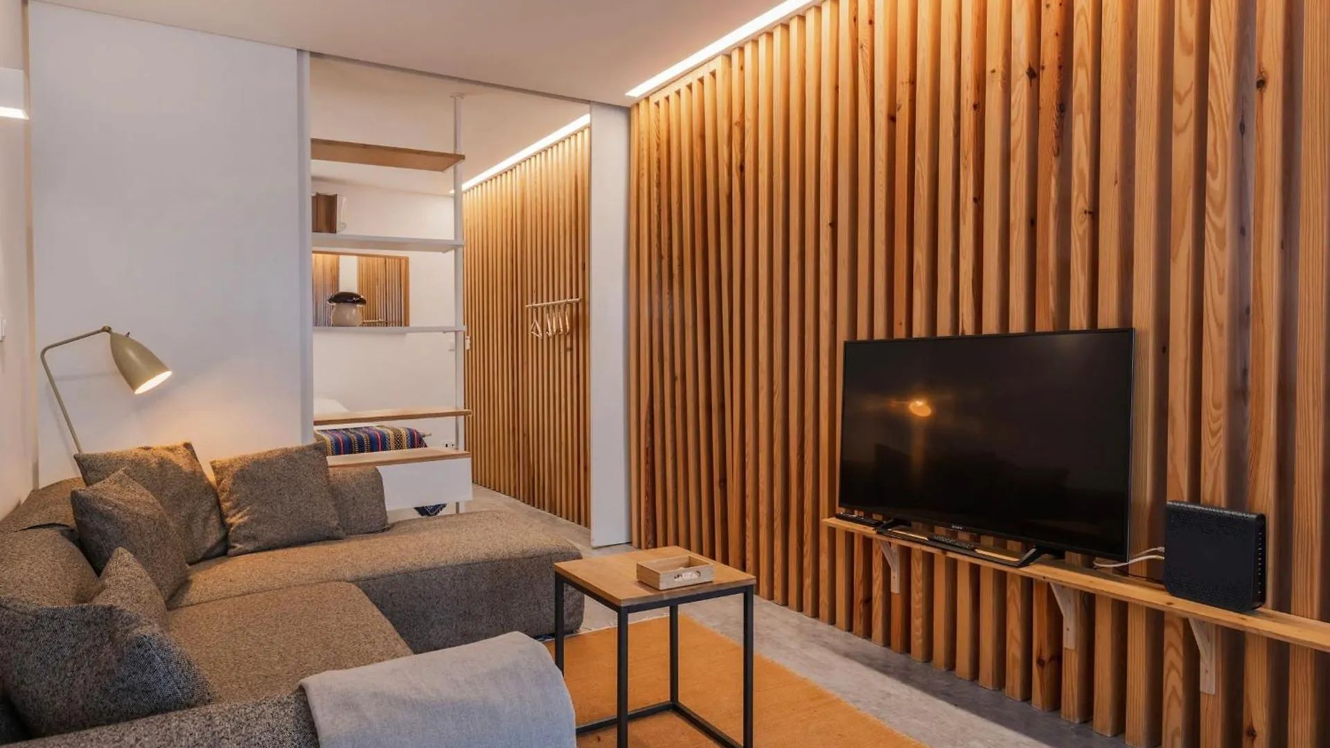 Modern & Hidden Apartment By Lovelystay Лиссабон