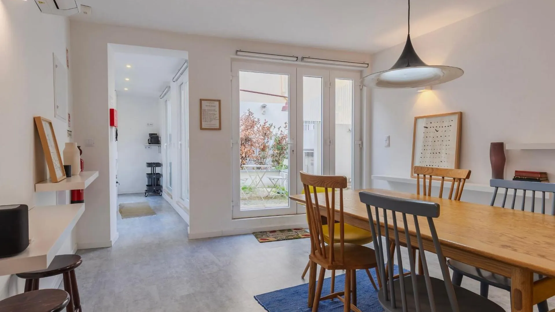 Modern & Hidden Apartment By Lovelystay Lisbon Holiday home